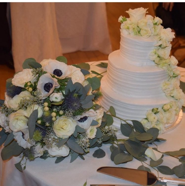Cake & Bouquet Cake Bouquet